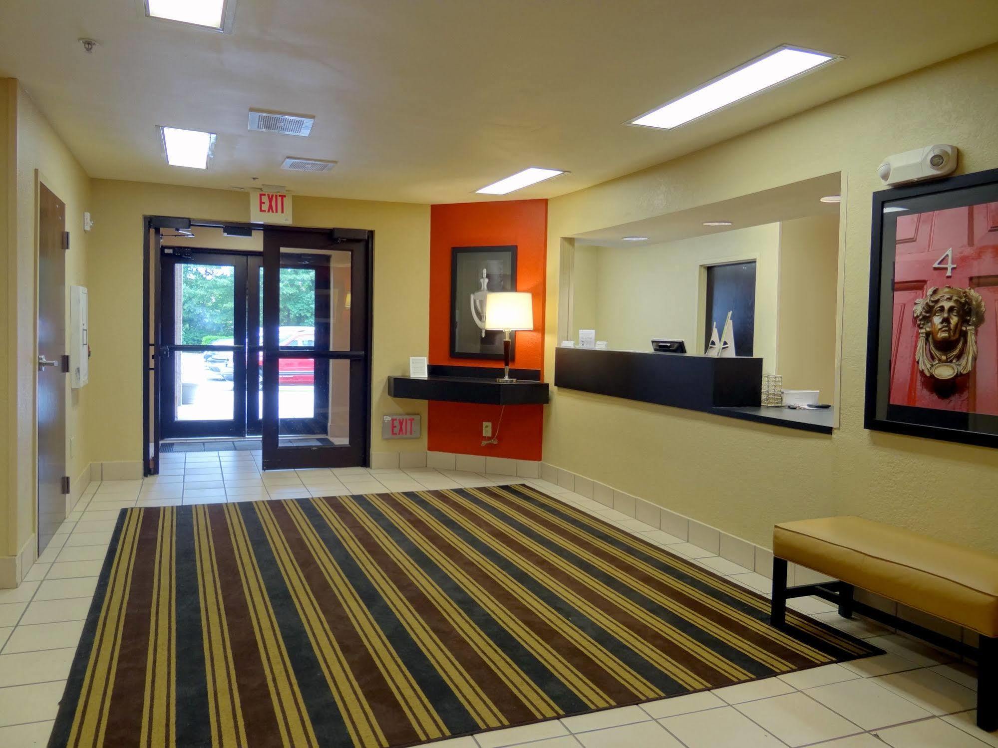 Extended Stay America Suites - Raleigh - Cary - Regency Parkway North Екстер'єр фото