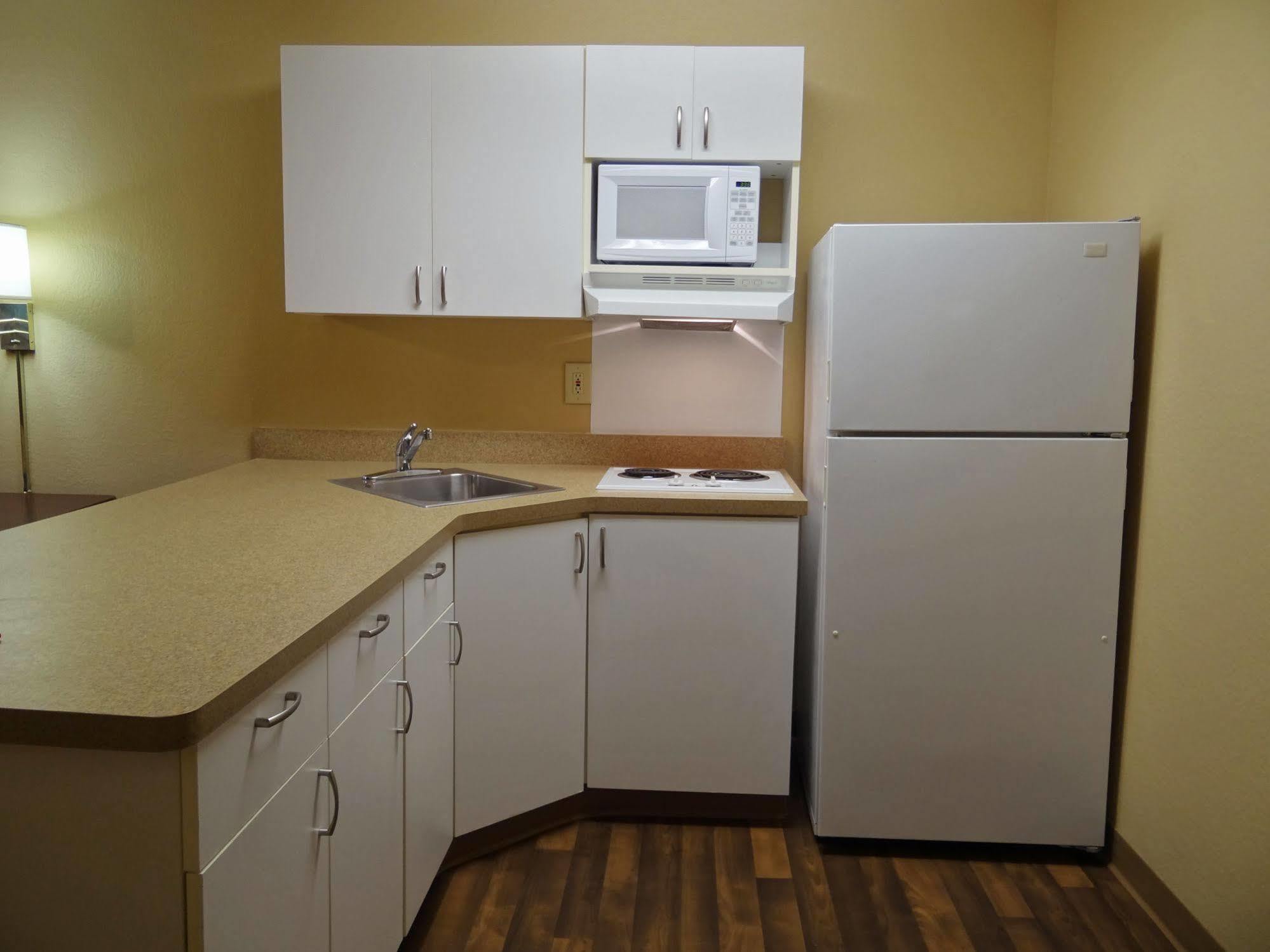 Extended Stay America Suites - Raleigh - Cary - Regency Parkway North Екстер'єр фото